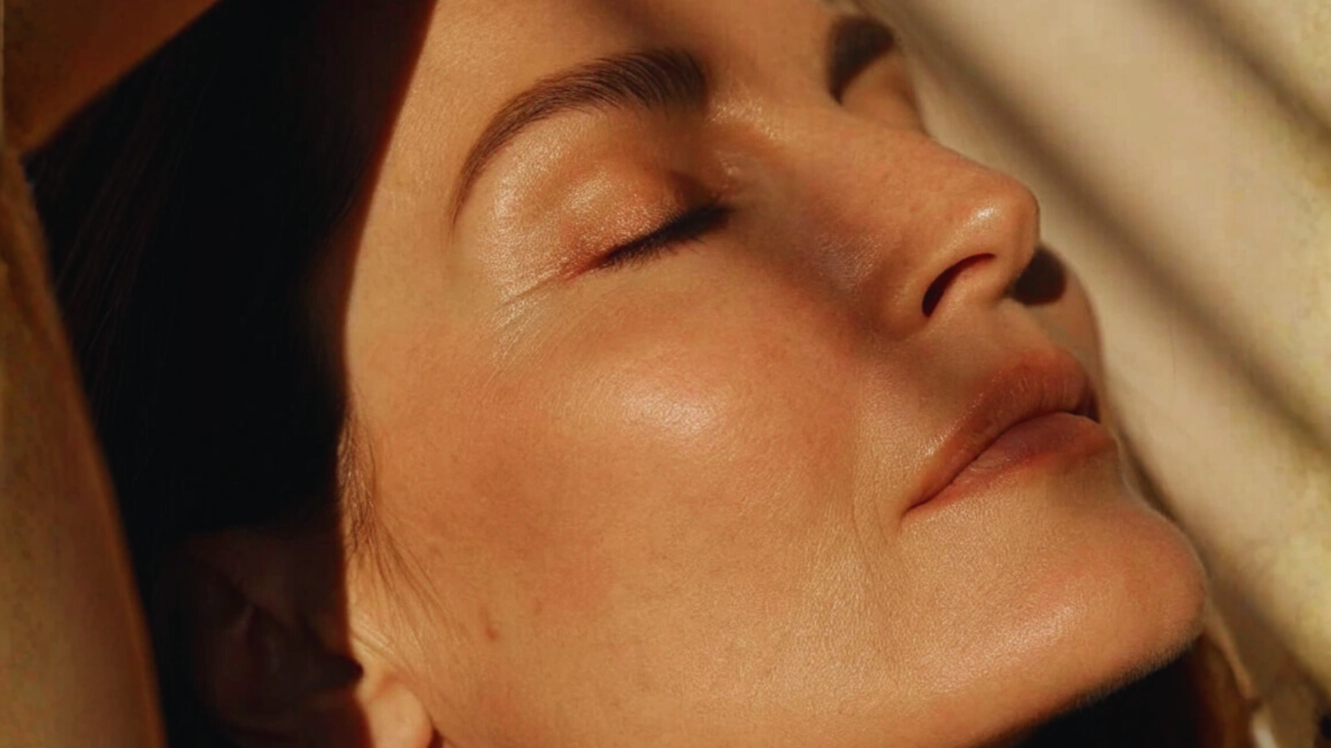 The Science Behind Your Skin's Beautiful Evolution After 40